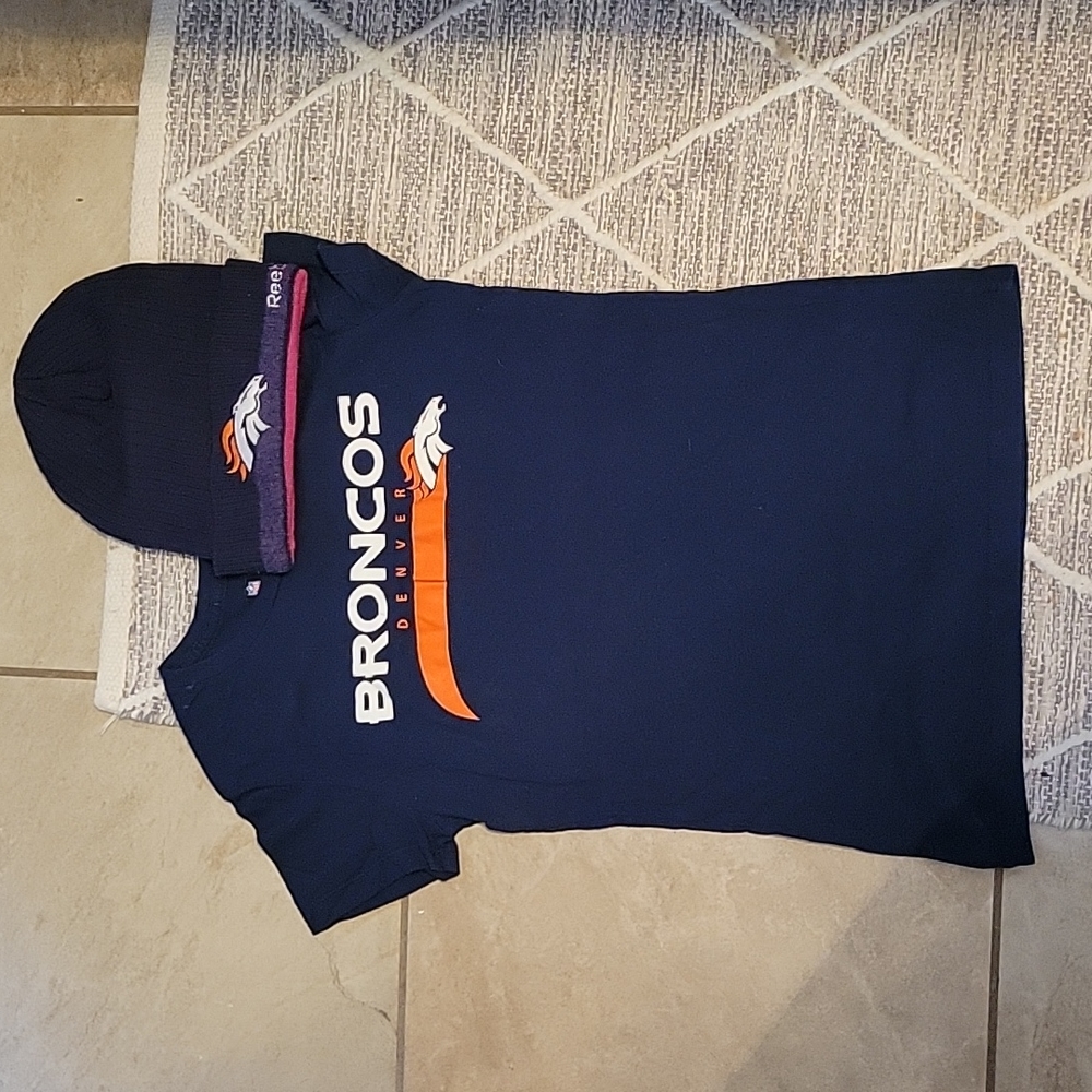 BRONCOS Tee - Picture 2 of 5